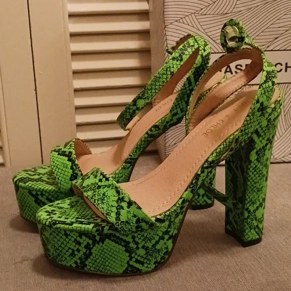 Green Snake Platforms - Picture 3 of 7